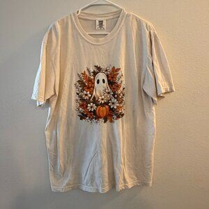 Comfort Colors Size Large Ghost Design Cream Colored Tshirt